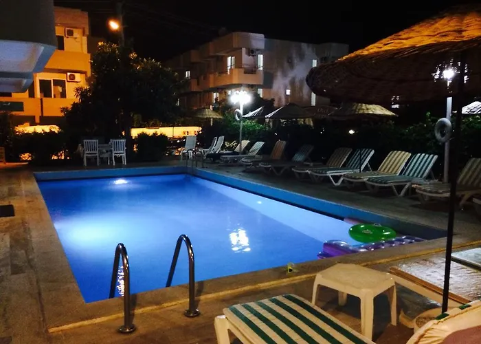 Palm Hotell