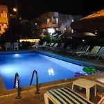 Palm Hotell