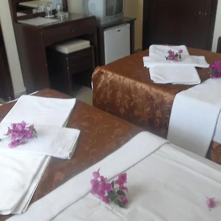 Palm 3* Μαρμαρίς