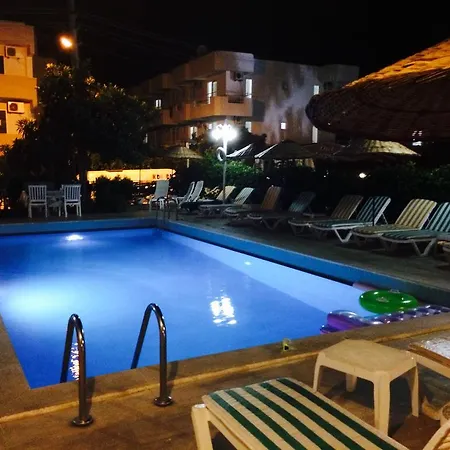 Palm Hotel