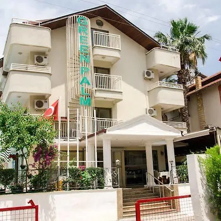 Palm מלון מרמריס