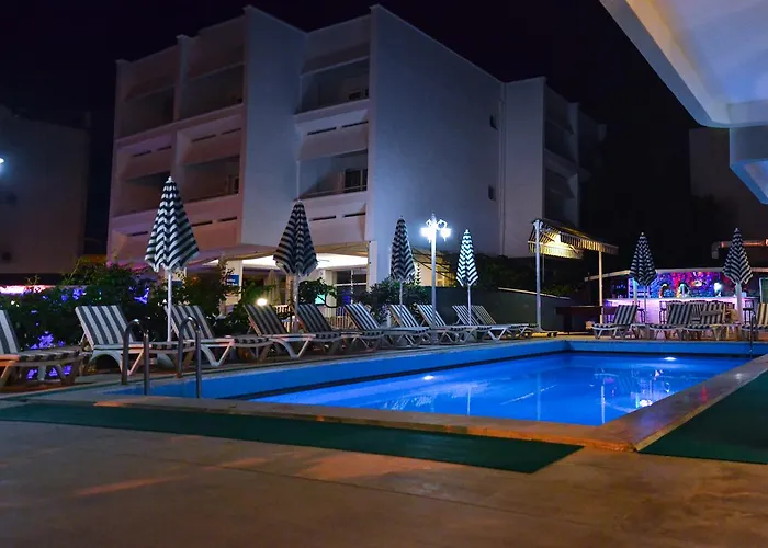 Palm Hotel 3*