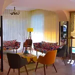 Palm مرمريس