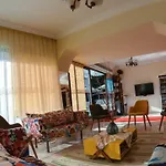 Palm 3* مرمريس