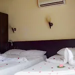 Palm مرمريس