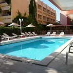 Palm فندق 3*